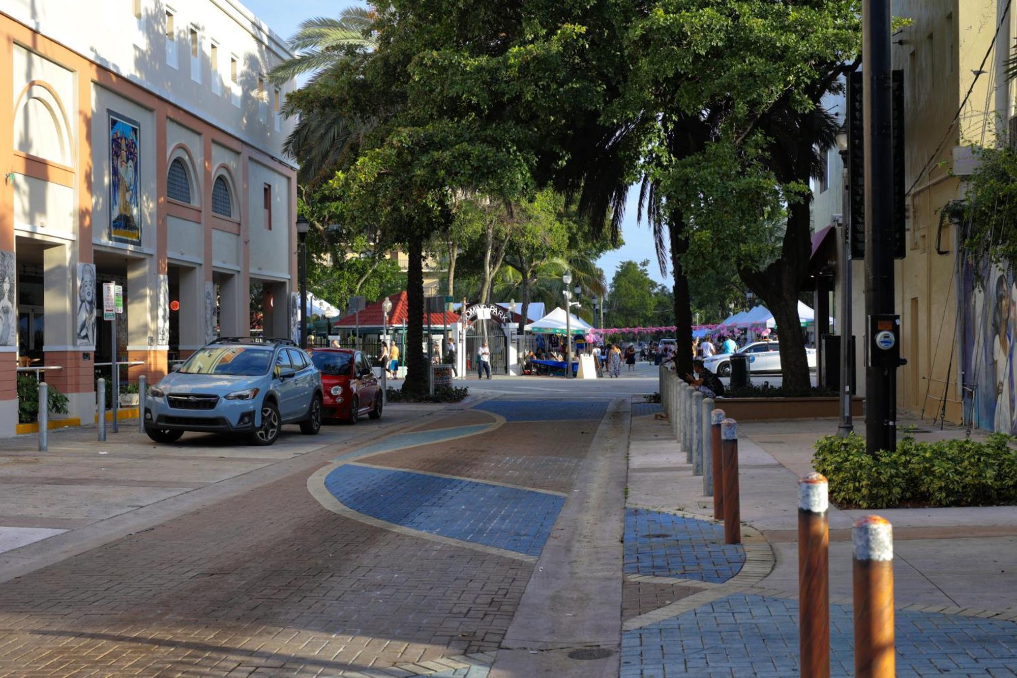 Tower Hotel Little Havana Miami Esterno foto